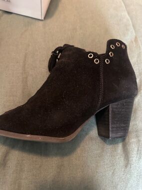 Minnetonka Black Suede Ankle Boot with Block Heel and Eyelet Detail